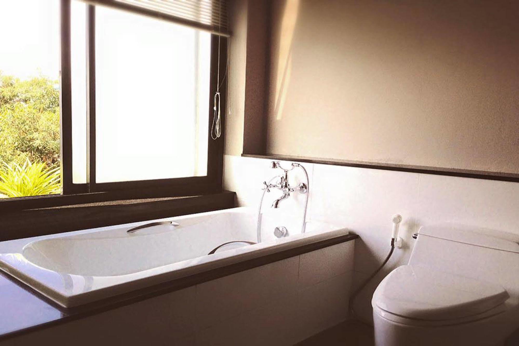 Hotel Mulberry House Pak Thong Chai Exterior foto